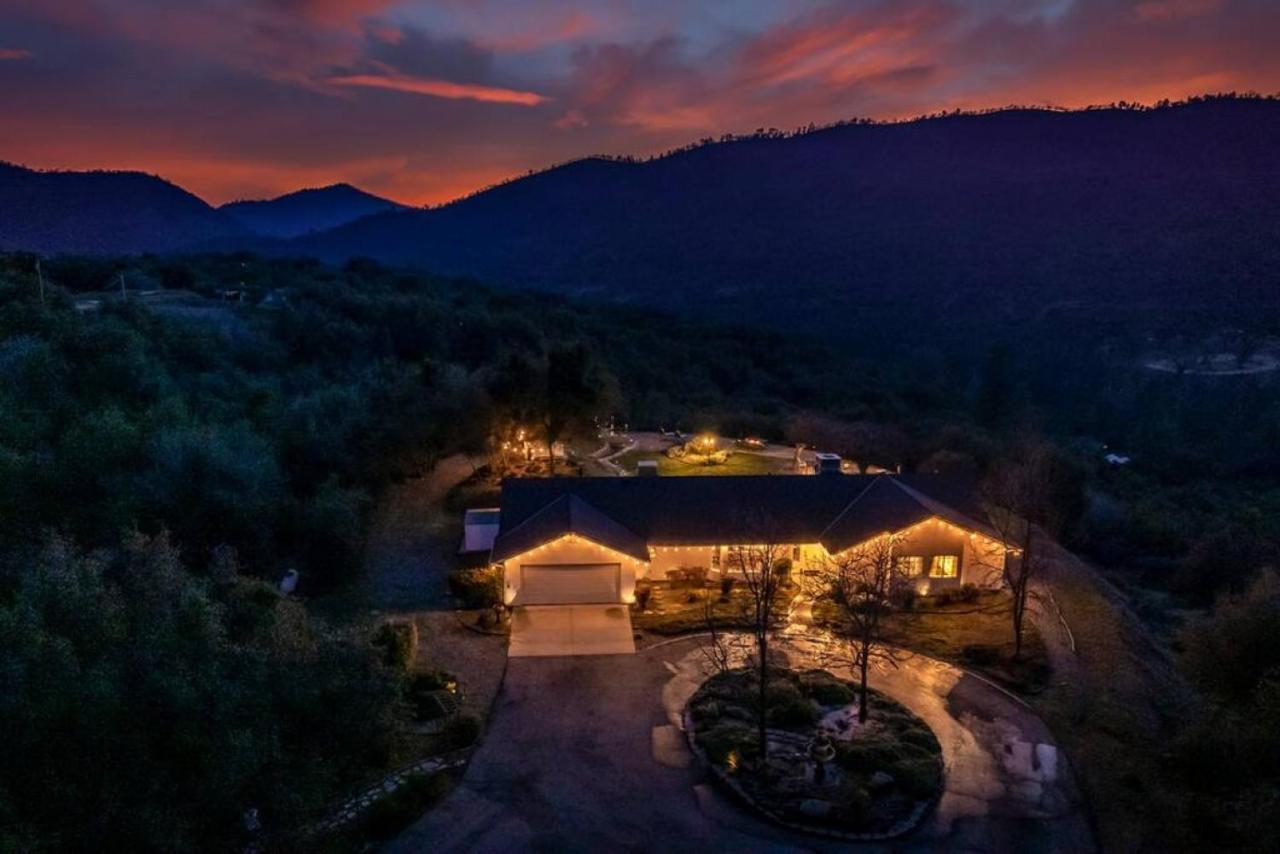 אהוואני Fairy Tale 13-Acre Sunset Villa At Windy Gap Valley Near Yosemite מראה חיצוני תמונה