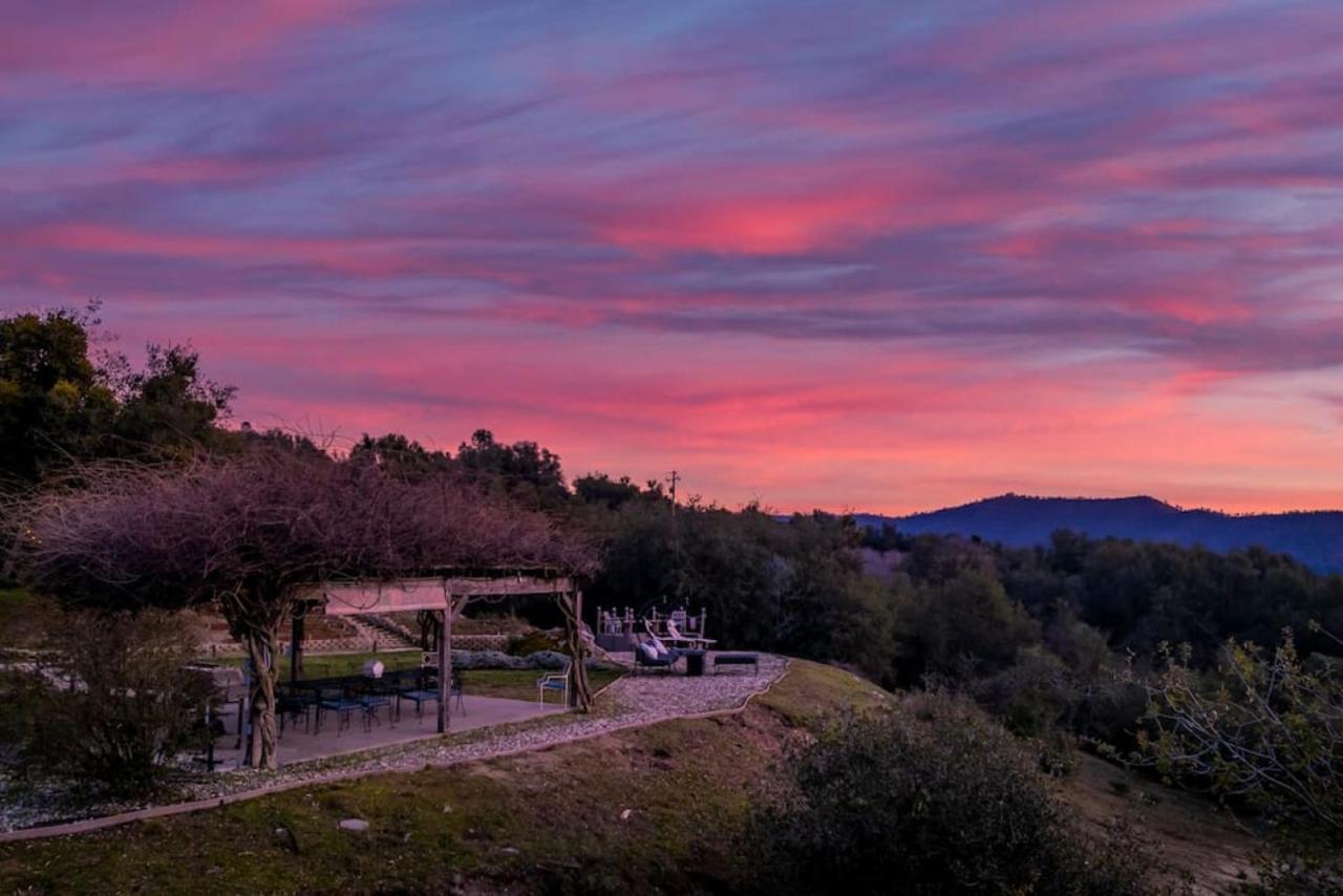 אהוואני Fairy Tale 13-Acre Sunset Villa At Windy Gap Valley Near Yosemite מראה חיצוני תמונה