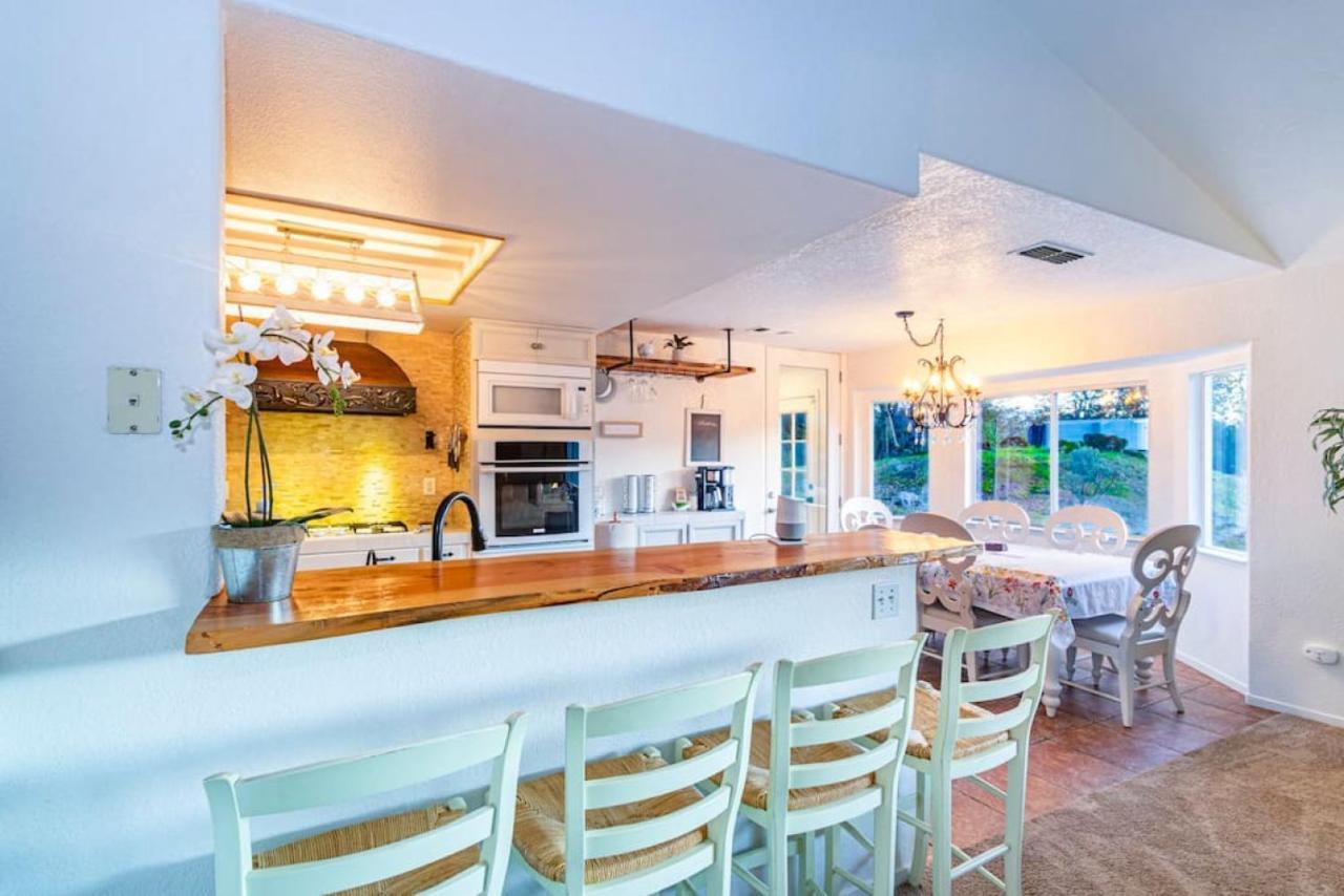 אהוואני Fairy Tale 13-Acre Sunset Villa At Windy Gap Valley Near Yosemite מראה חיצוני תמונה
